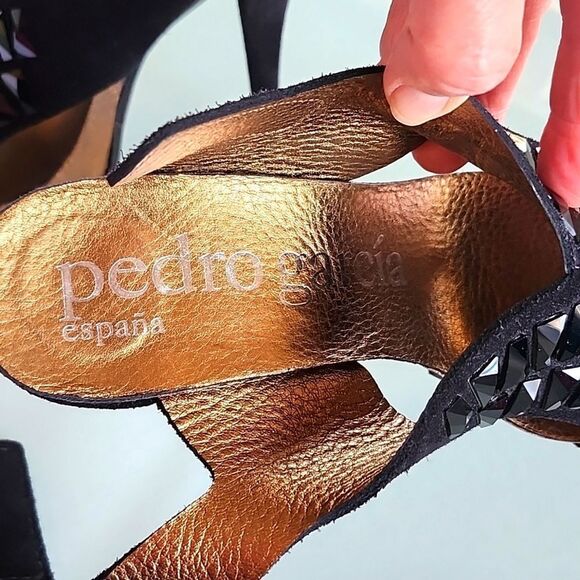 Pedro Garcial Heels - Picture 8 of 13